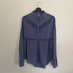 Free People Blue Long-Sleeve Blouse with Lace – Extra Small